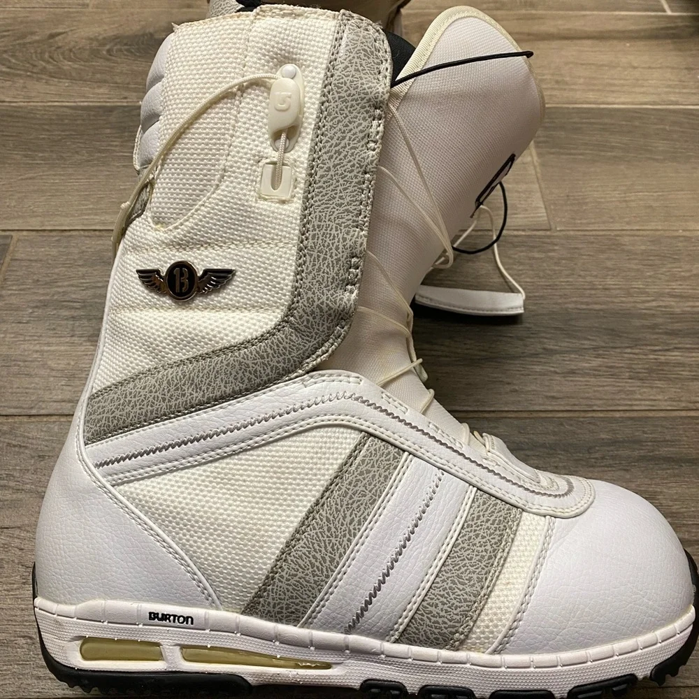 Burton Men’s Snowboard Boots- Ruler - Picture 4 of 6